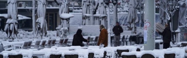 OD VIKENDA STIŽE PROMENA VREMENA! Očekuju nas znatno niže temperature, METEOROLOZI NAJVALJUJU KIŠU I SNEG!