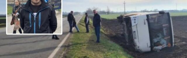 UŽAS U ZORU, AUTOBUS SA RADNICIMA SLETEO S PUTA I PREVRNUO SE! Jedan od putnika svedočio o stravičnim trenucima nesreće! (FOTO)