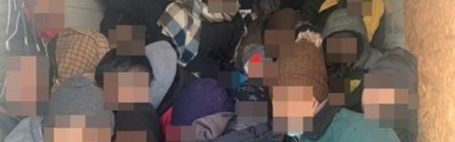 U kombiju kroz Pirot prevozio 49 osoba, pa pokušao da pobegne policiji