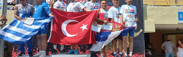 Četiri medalje za Petra u Turskoj