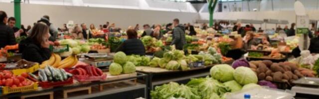 Ovo su cene voća i povrća na pijacama: Namirnica koju Srbi koriste svakodnevno NAJSKUPLJA, ide čak do 1.500 dinara!