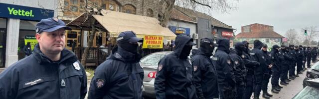 Tuče, tenzije i policijski kordoni u Kuli