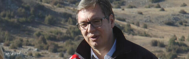 Vučić na Pešteri: Zadovoljan sam spremnošću naše vojske, moramo još mnogo da radimo