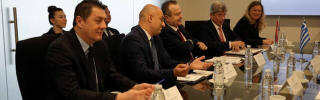 Dačić u Atini: Saradnja Srbije i Grčke u vanrednim situacijama na istorijskom nivou