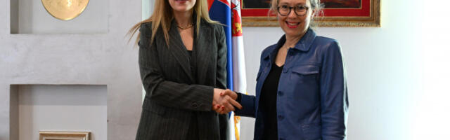 Јовановићева са амбасадорком Ферари о мултилатералној сарадњи и актуелним дешавањима