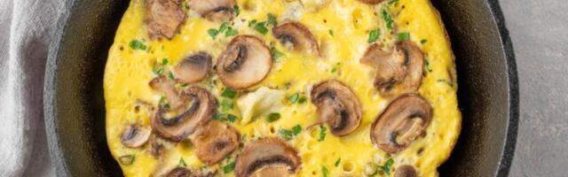 Zaboravite komplikovane večere – ovaj omlet je gotov za 10 minuta