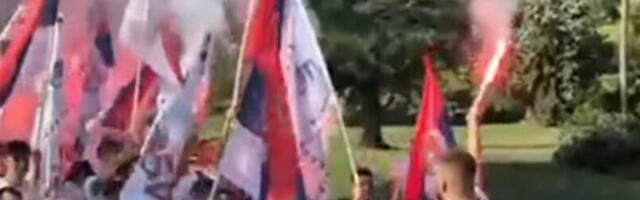 ODAVDE KREĆE BUDUĆNOST! Novosađani krenuli pešice do prestonice: Srpski narode, predsedniče, vidimo se 27. juna u Beogradu! (VIDEO)