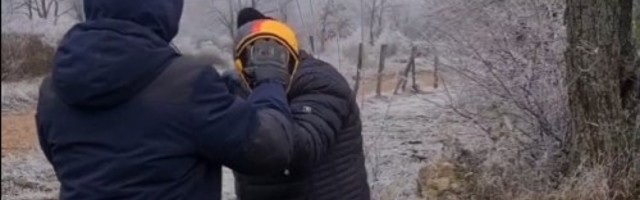 (HIT VIDEO) SRPSKI POLITIČAR UDARA JAKO: Pobedio koronu, pa poslao poruku SVIMA KOJI SE BORE SA OPAKIM VIRUSOM