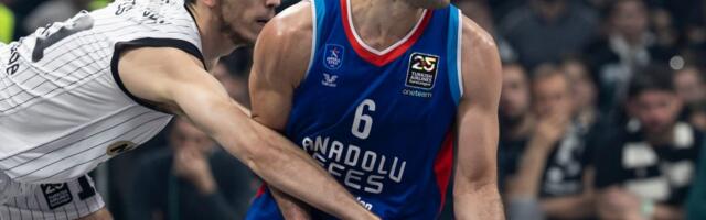 BEK EFESA PRED ZVEZDU: „Sjajan su tim – Imaju mnogo moćnih igrača!“