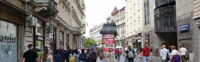 Magija u Knez Mihailovoj: Katarina je počela da peva, a onda je iz mase izašla živa LEGENDA