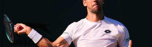 Laslo Đere savladao poznatog ruskog tenisera i plasirao se u četvrtfinale turnira u Portugalu