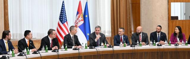"Važno mi je da čujem iskustva mladih ljudi": Vučić primio studente Harvarda i Masačusetskog instituta tehnologije (FOTO)