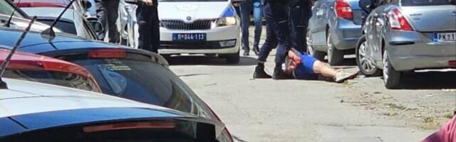 PAO NA POD, PA GA UDARAO PIŠTOLJEM U GLAVU! Detalji brutalne tuče u Prokuplju koja je završila pucnjavom - nadležni otkrili koja je vrsta pištolja upotrebljena