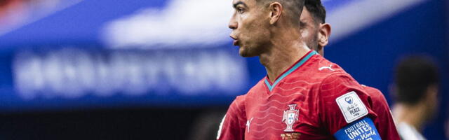 RONALDO ZAGRMEO NA MREŽAMA POSLE BLAMAŽE!  Našao se na žestokom udaru, pa porukom dodatno podigao buru!