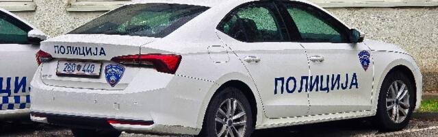 Upali u dom, unakazili ukućane: Domaćin pucao iz puške da spasi decu, čeka ga prijava