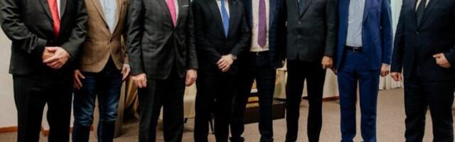 PREMIJER CRNE GORE UGOSTIO DŽAJIĆA I SAVIĆEVIĆA! Abazović: Da se zajedno PLASIRAMO na Evropsko prvenstvo!
