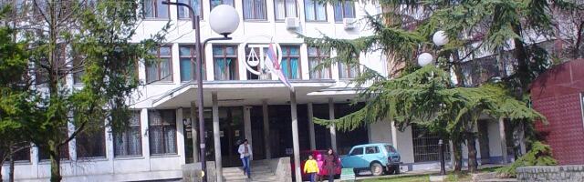 Bujanovačkim funkcionerima određen pritvor zbog sumnje da su pretukli policajca u penziji