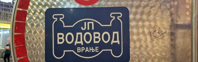 Bez vode potrošači u Ulici Cara Dušana