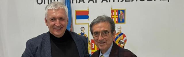 "MAĐIONIČAR VINA" U SRCU ŠUMADIJE: Rikardo Kotarela izabrao Aranđelovac!