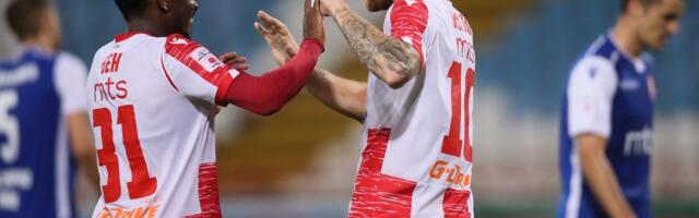 Legendarni fudbaler Zvezde stigao u tradicionaloj islamskoj nošnji, njegova pojava izazvala dosta komentara