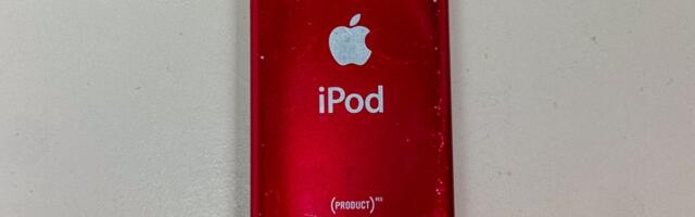 Stari iPod radi kao nov: Jutjuber uradio ono što je Apple strogo zabranio