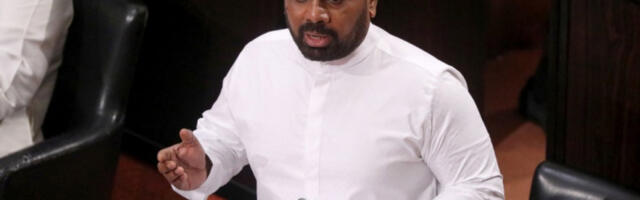 ​Шри Ланка: забрана уласка иранским бродовима и америчким борбеним авионима