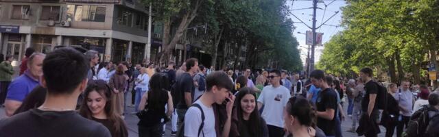 Ko do sada nije podržao studente, nek izađe 23. maja da podrži Veroljuba