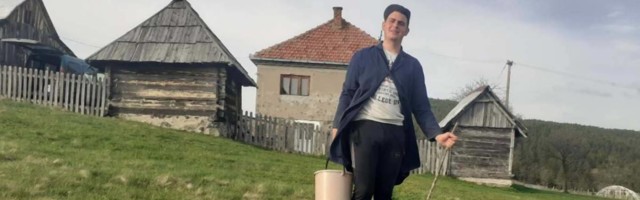 Za 18. rođendan od majke sam tražio tri ovce, nisam hteo da nam imanje propadne - Luka se sprema za fakultet, ali se ne odriče sela