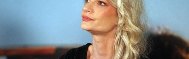 UDALA SE GLUMCA SERIJE "VOJNE AKADEMIJE"! Zablistala u belo haljini, izgleda koa grčka boginja!