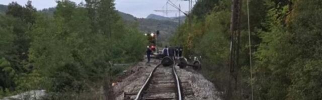 SABOTAŽA NA ŽELEZNIČKOJ PRUZI: Raspisane poternice za ovim muškarcima