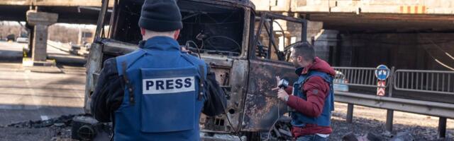 Reporteri bez granica: Više od 175 ukrajinskih i stranih novinara žrtve zlostavljanja od početka rata u Ukrajini