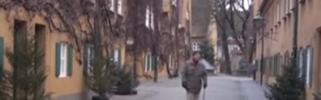 Godišnje stanarinu plaćaju dolar, sve kuće su obojene u žuto i postoji samo jedan uslov za stanare(VIDEO)