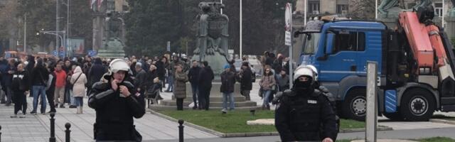 Vučić o najavi napada na Ćacilend: Nema od tog posla ništa