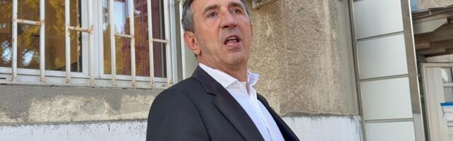 "To traje sekundu, a mene uhvati panika..." Žika Jakšić otkrio s kakvim problemom se nosi nakon moždanog udara