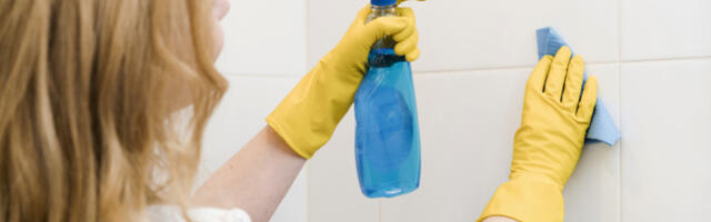 Ko bi rekao: Ovo povrće iz salate čisti bolje od hemije