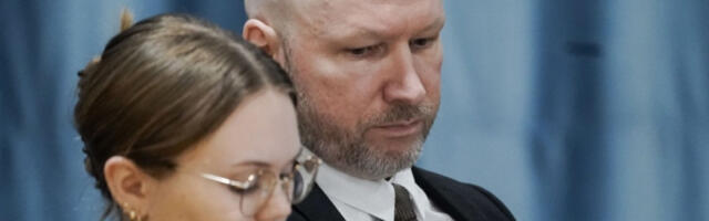 Масовни убица Андерс Брејвик поново из затвора променио име