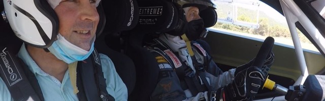 Jutta Kleinschmidt nas vozi u ABT Cupra XE bolidu