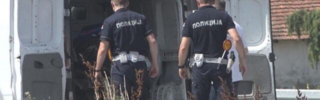 На граничном прелазу Јабука у акцији „Трагач” пала двојица који су испод седишта крили пушку и велику количину муниције