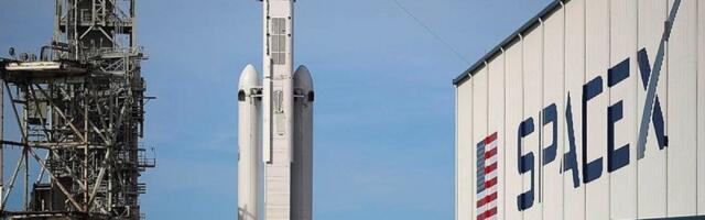 SpaceX kupio kompaniju za padobrane