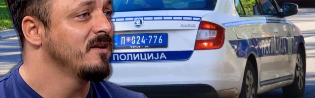 POLICIJA SA PSIMA PRETRESALA KUĆE U POTRAZI ZA OTMIČARIMA DANIELA KAJMAKOSKOG: Meštani progovorili za Kurir: Rekli su da tragaju za dvojicom iz Turske (video)