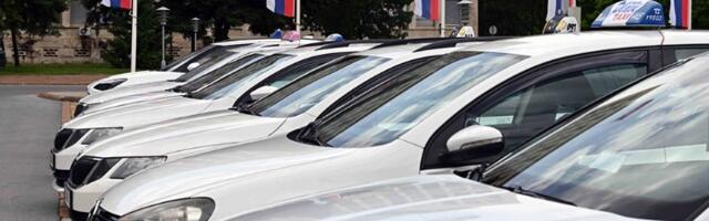 "Put u haos...": Udruženje taksista udarilo na Macuta