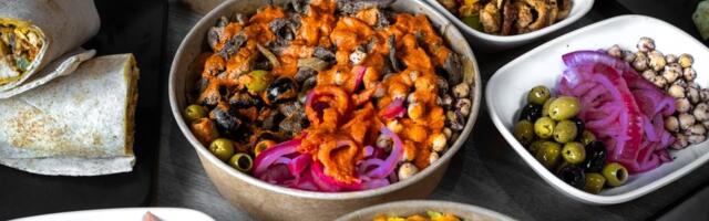 Salate koje savršeno idu uz roštilj: 3 neodoljiva recepta