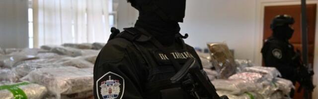 Kragujevačka policija zaplenila arsenal oružja! UHAPŠENE DVE OSOBE!