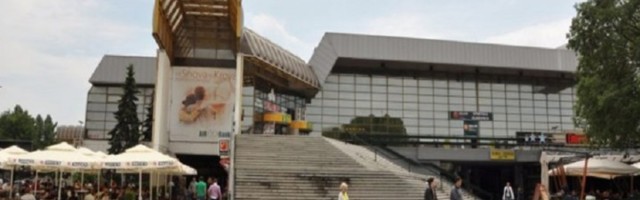 "Grade novi sportski centar da bi na mestu starog zidali zgrade"