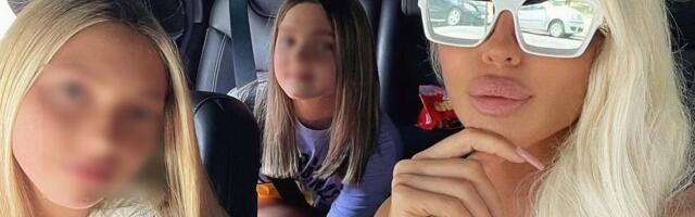 Atina Tošić pokazala manikir, niste videli lepši do sad: Ukombinovala ga je sa londonskim stilom prava je trendseterka