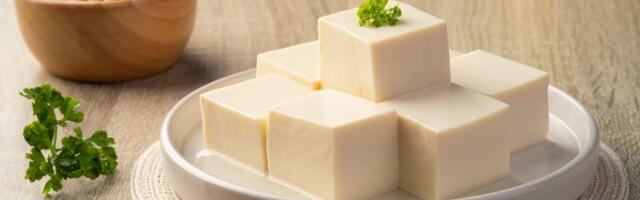 Ako vam tofu nikad ne uspeva, pravite ovu grešku: Trikovi zbog kojih ima ukus kao u restoranu