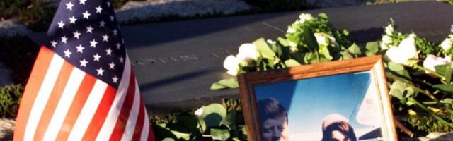 TAJNA KENEDIJEVOG UBISTVA U HILjADAMA PAPIRA? Da li će nova dokumentacija otkriti više detalja o atentatu na bivšeg predsednika SAD