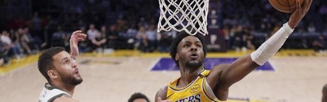 Lebronov sin ipak nije u Lejkersima preko veze? Najbolja partija Bronija od dolaska u NBA! (VIDEO)