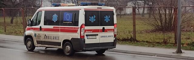 Muškarac poginuo u sudaru autobusa i automobila kod Niša