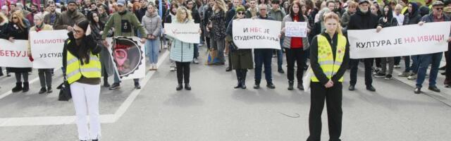 BLOKADERSKO PERJE LETI NA SVE STRANE! Međusobna prepucavanja plenumaša se nastavljaju, a evo i koga su sada pomenuli! (FOTO)